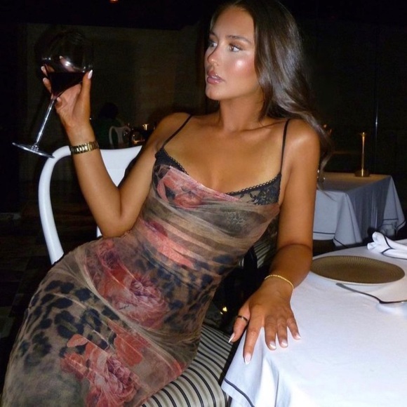 House of CB Dresses & Skirts - HOUSE OF CB 'Nalini’ Printed Maxi Dress